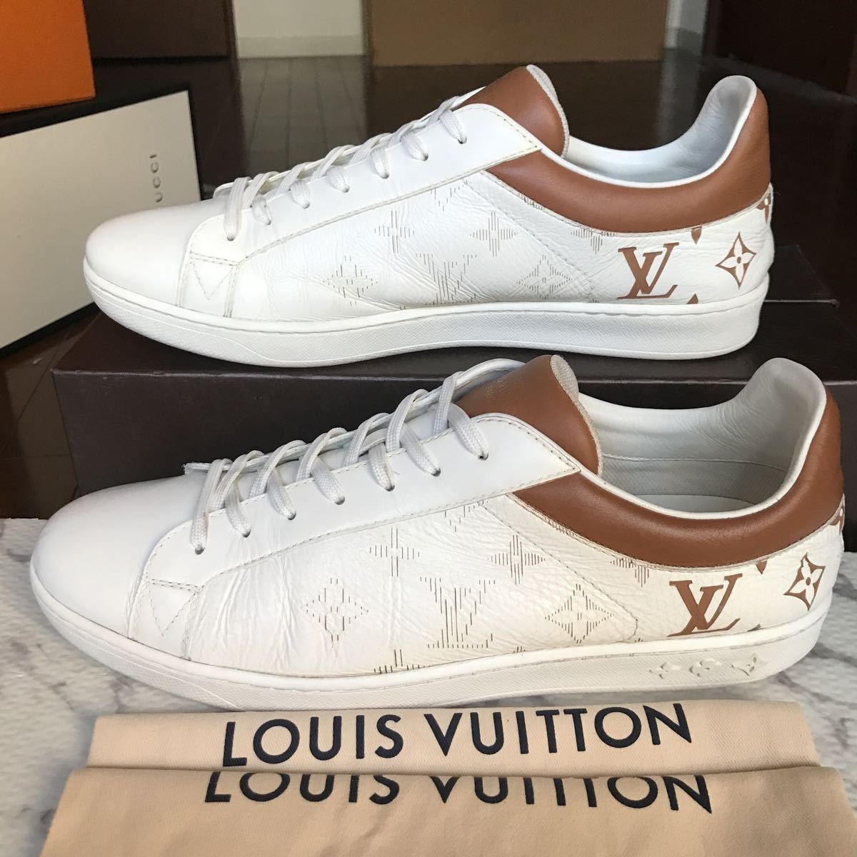 LOUISVUITTON ルイヴィトン ルクセンブルク モノグラム スニーカー