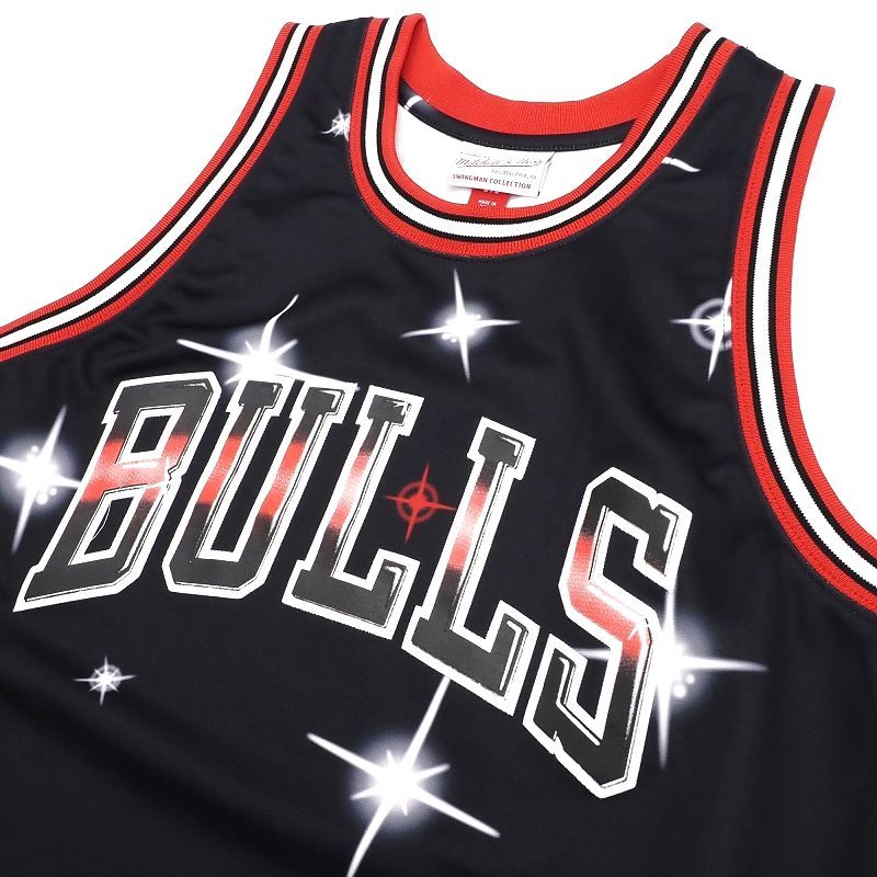 K03296R21 超美品 Mitchell&Ness/ブルズ ジャージ ゲームシャツ【サイズ：M】ブラック タンクトップ NBA SWINGMAN ミッチェルアンドネス_画像3