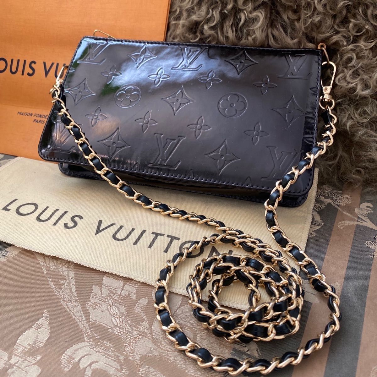 LOUIS VUITTON ルイヴィトン ヴェルニ レキシントン ポーチ アクセソワール ショルダーバッグ