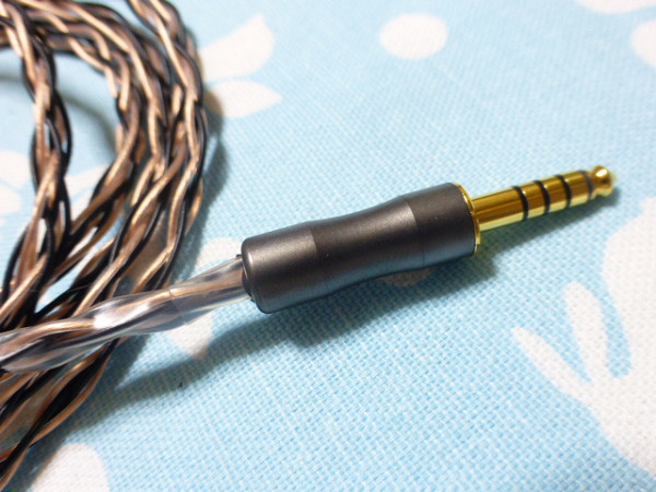 FitEar ケーブル MOGAMI 2799 八芯 ブレイド編み込み 4 4mm5極 FitEar ケーブル MOGAMI 2799 八芯 ブレイド編み込み 4 4mm5極
