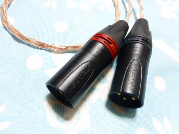4 4mm5極 (メス) → XLR コネクタ 3ピン×2 変換ケーブル 7N OCC 4 4mm5極 (メス) → XLR コネクタ 3ピン×2 変換ケーブル 7N OCC