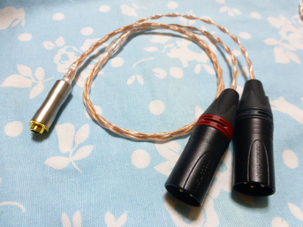 4 4mm5極 (メス) → XLR コネクタ 3ピン×2 変換ケーブル 7N OCC 4 4mm5極 (メス) → XLR コネクタ 3ピン×2 変換ケーブル 7N OCC