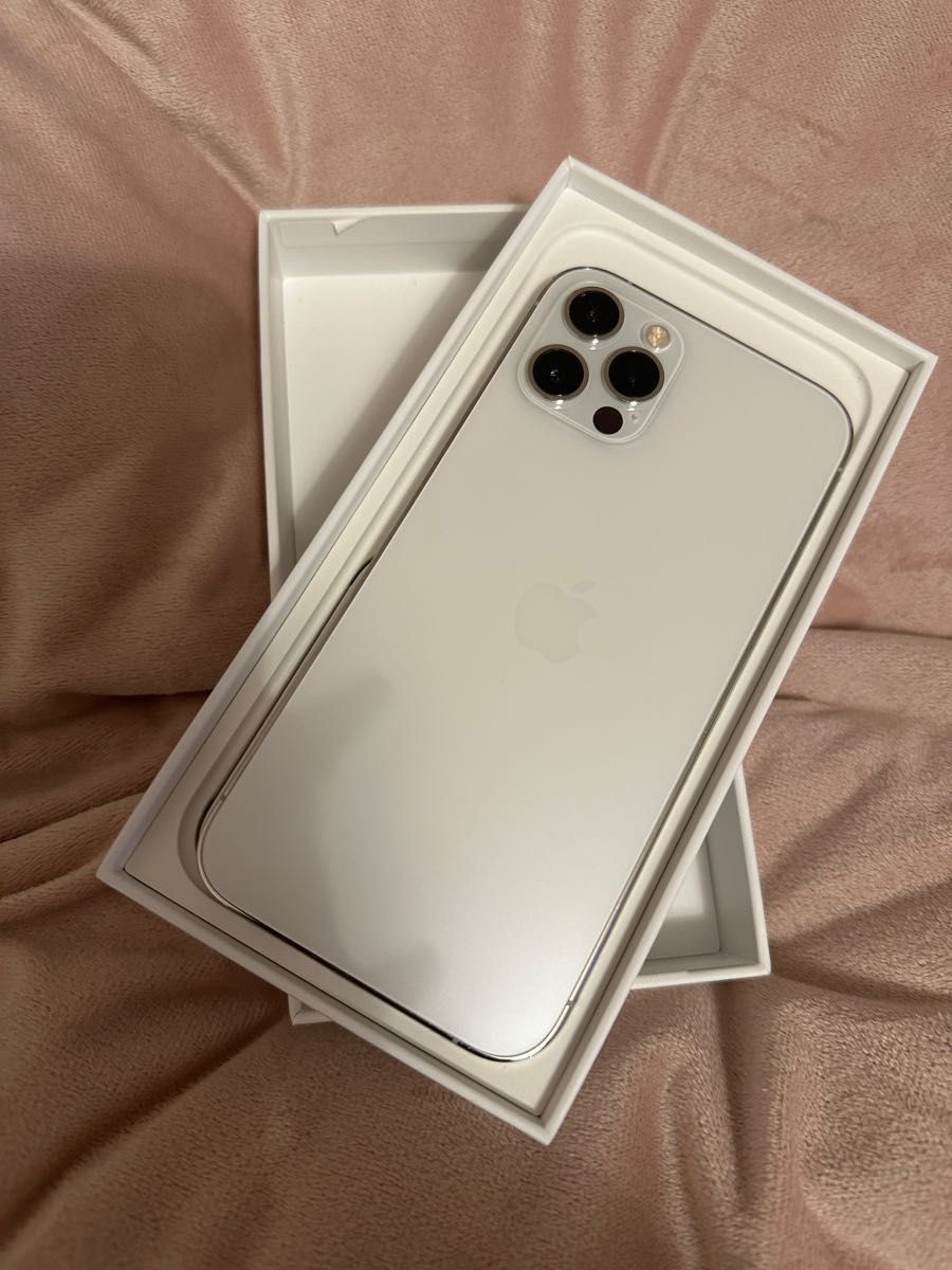 iPhone 12 pro シルバー 128 GB Simフリー|PayPayフリマ