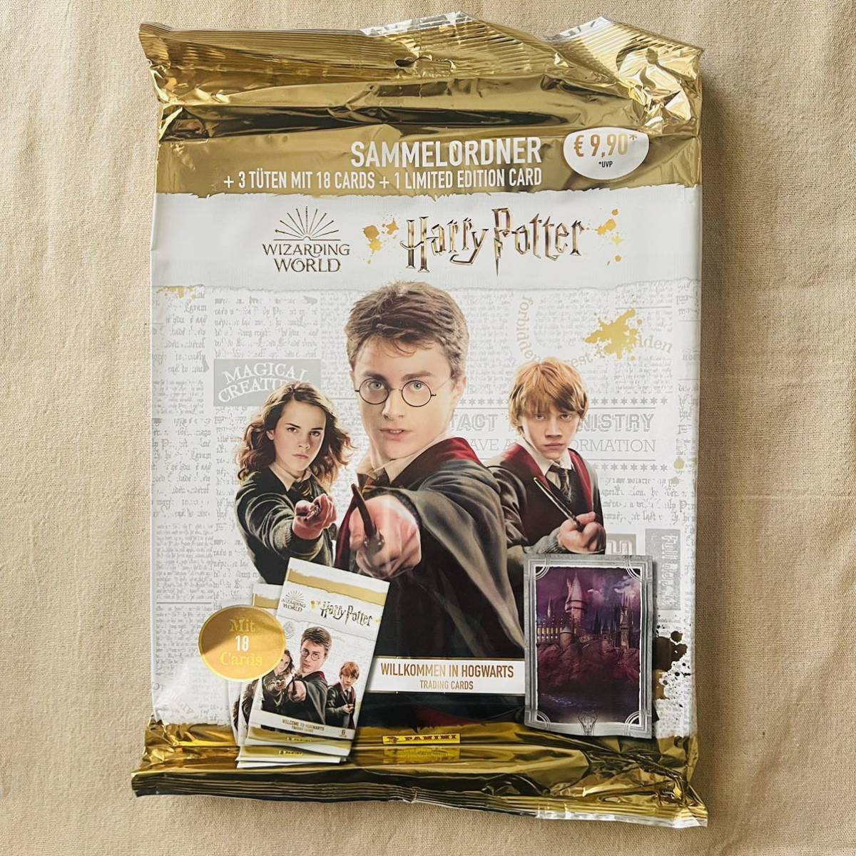 新品送料無料　Harry Potter WELCOME TO HOGWARTS ハリーポッターウェルカムトゥホグワーツ　トレカ　 コレクションフォルダーセット