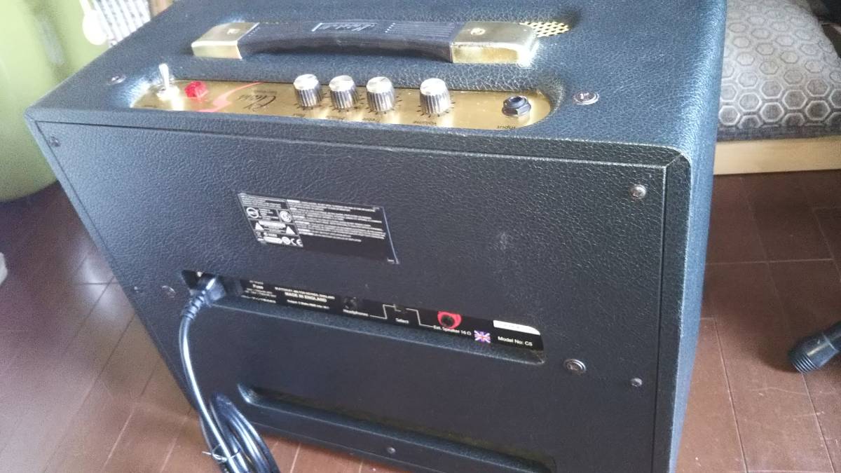 5Wだが侮れないドライブサウンド! Marshall Class-5 コンボギター