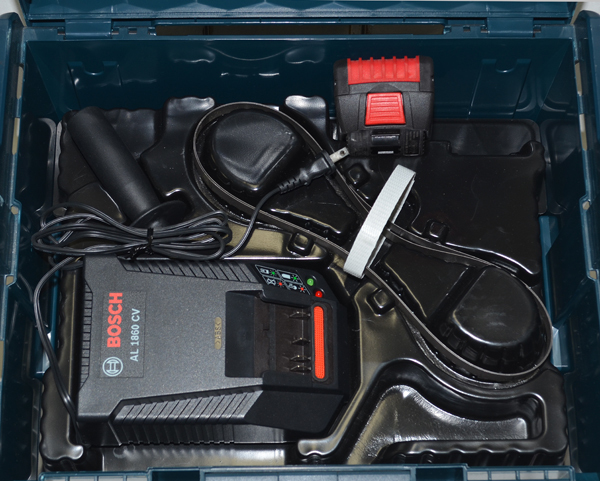○新品♪未使用♪ボッシュ Bosch 18V コードレス バンドソー GCB18V-LI