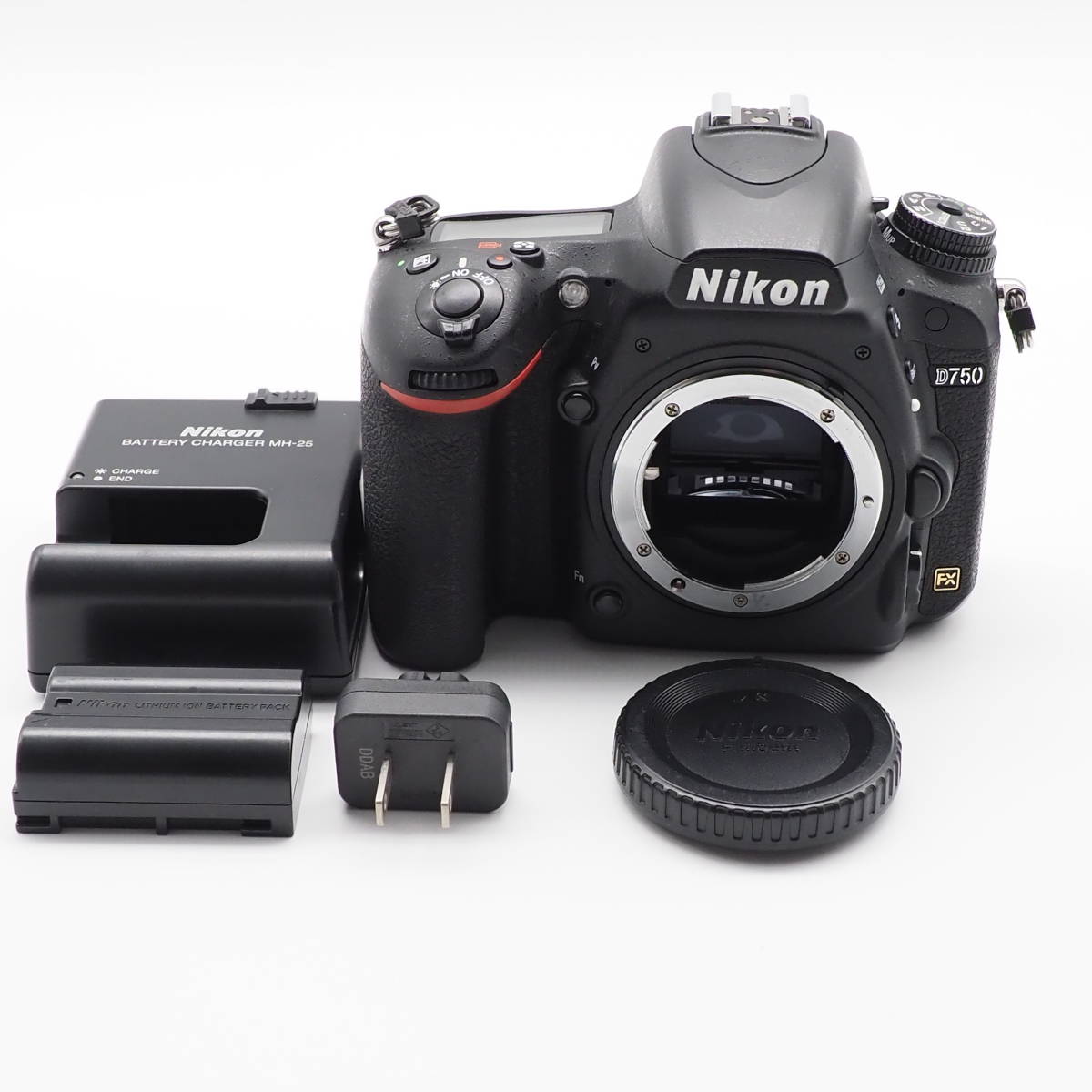 Nikon D750 ショット数9961 使用頻度の少ない美品です dallascompany.rs