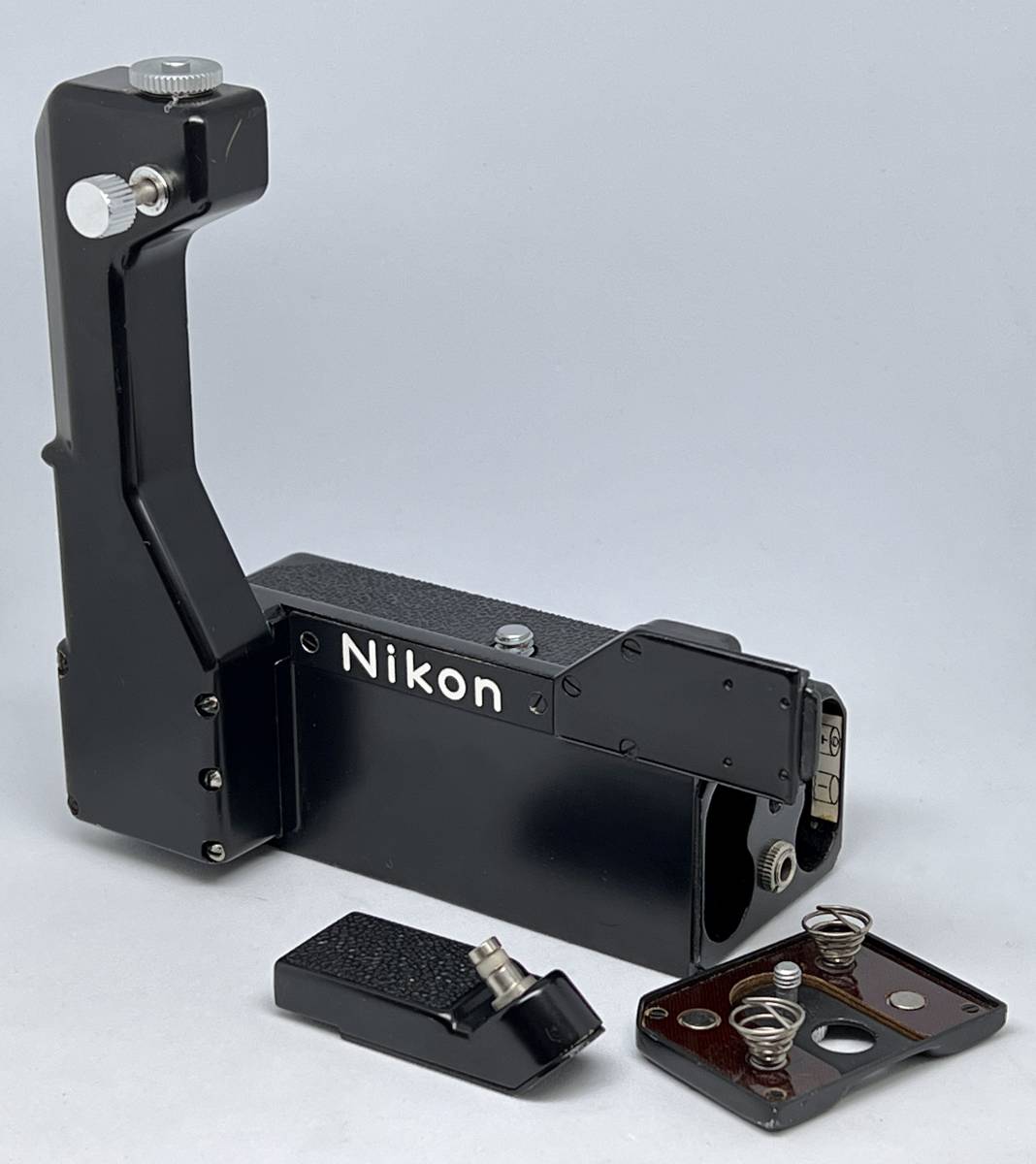 希少・美品・完動品！ニコン Nikon F アイレベル ブラック ＋ モーター