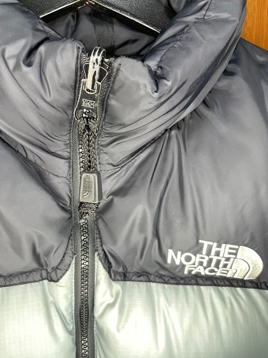 THE NORTH FACE ノースフェイス ヌプシ シルバー 700フィル THE NORTH FACE ノースフェイス ヌプシ シルバー 700フィル