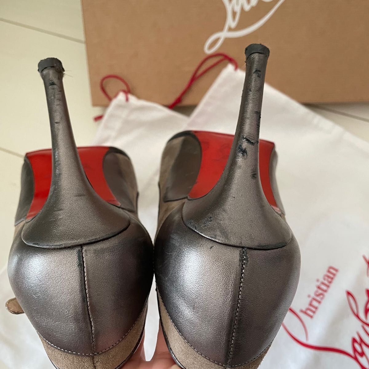 希少　Christian Louboutin クリスチャン・ルブタン　ストラップパンプス　ヒールパンプス　37 1/2 付属品付き