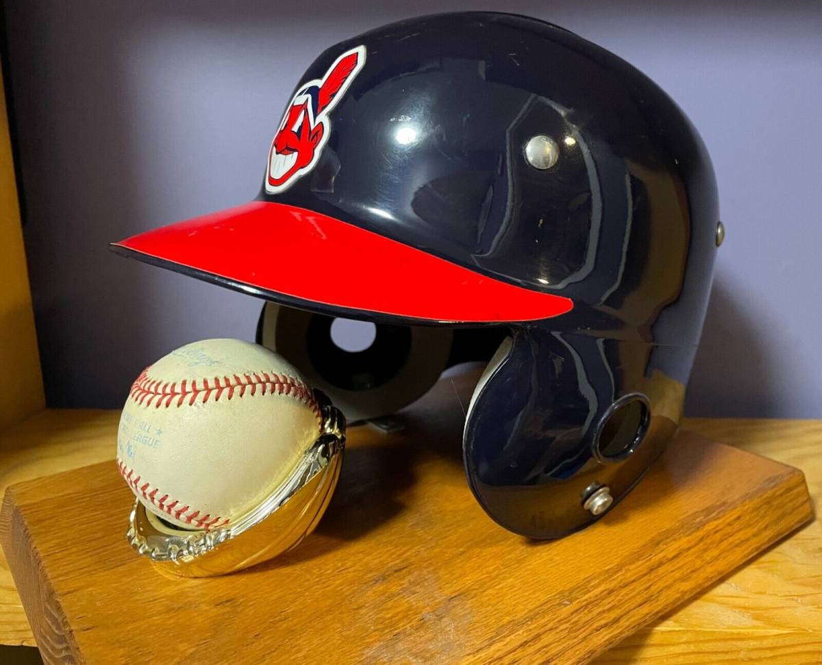 Cleveland Indians Nardi Team Helmet Phone! Chief Wahoo! Extra Balls! 海外 即決 - 1