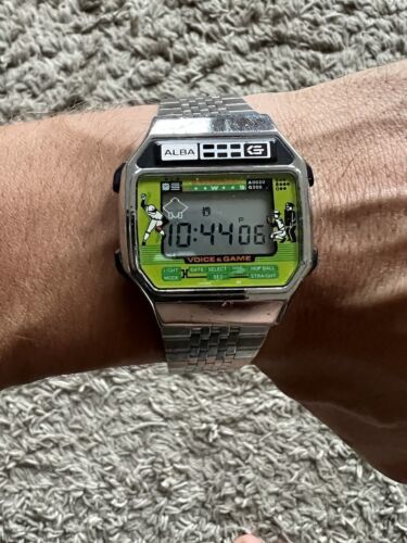 Seiko Alba Y822-4000 2in1 Baseball Game Watch With Announcements Quartz LCD 海外 即決