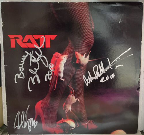 Ratt Self Titled UK Import Autographed Record EP MFN2 海外 即決