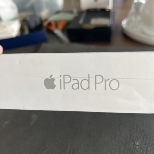 NEW Apple iPad 32GB, Pro 海外 Silver 1st in -Sealed Wi-Fi Cellular ...