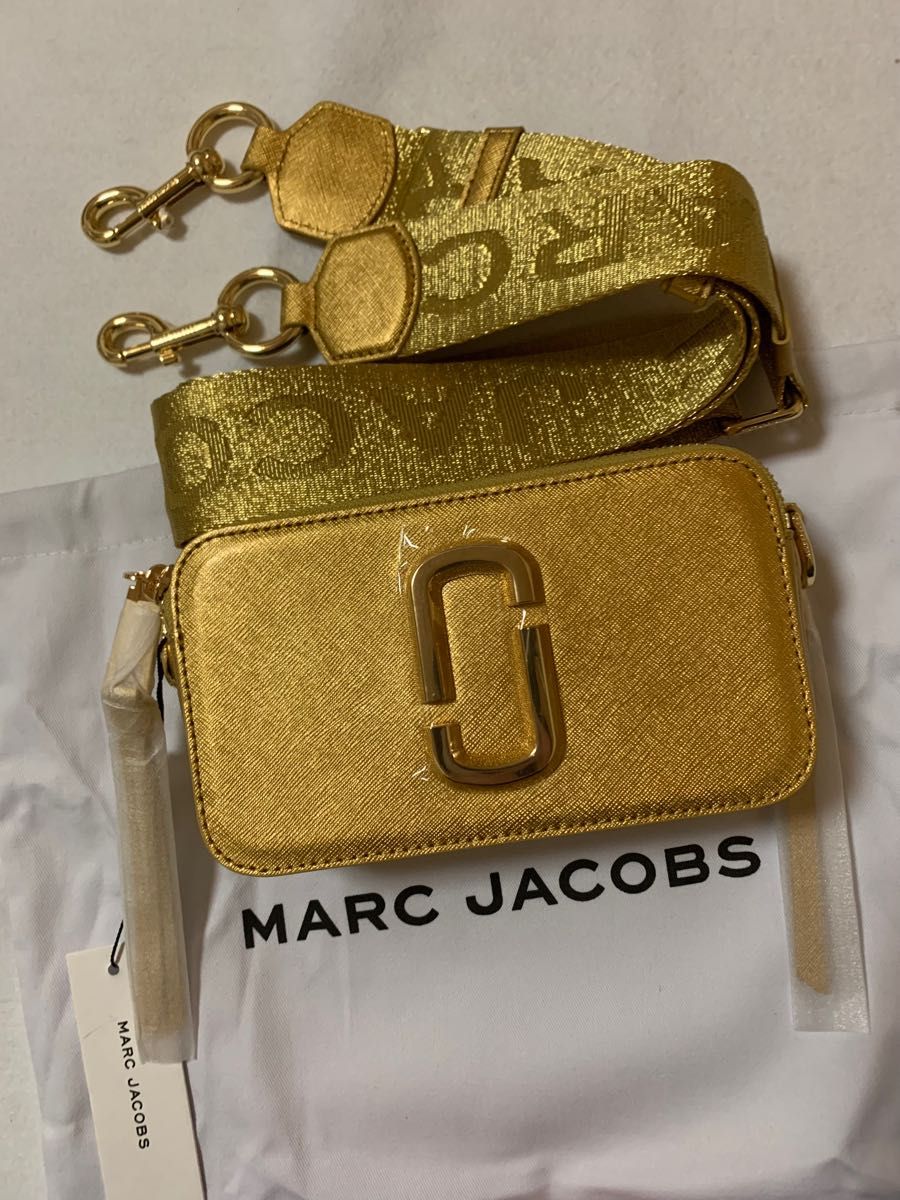 【未使用】 MARC JACOBS  マークジェイコブス  ショルダーバッグ  スナップショット  カメラバッグ ゴールド