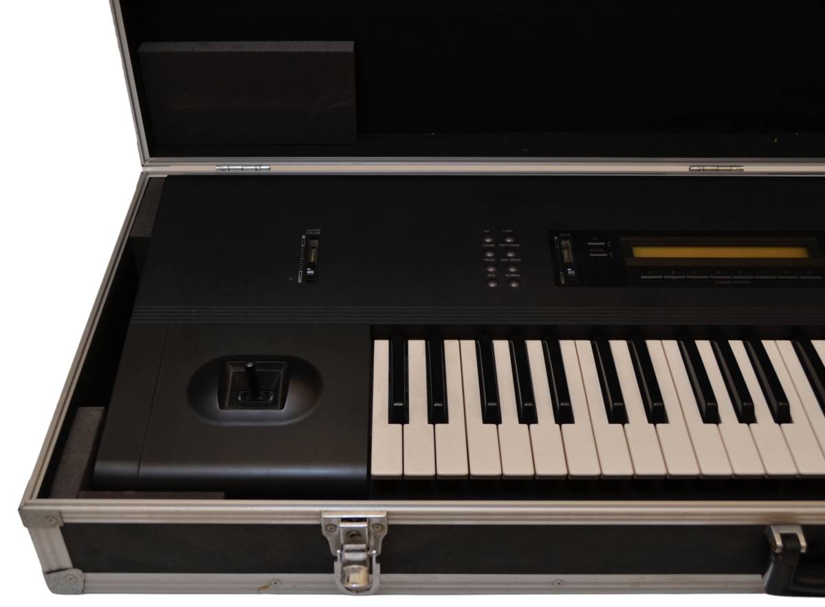 憧れ KORG M1 ハードケース付 regio-food.pl