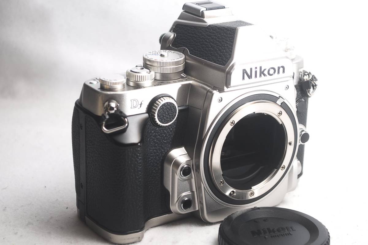 極美品 Nikonニコン Df ショット数少なめ 絶好調 C170 極美品 Nikonニコン Df ショット数少なめ 絶好調 C170