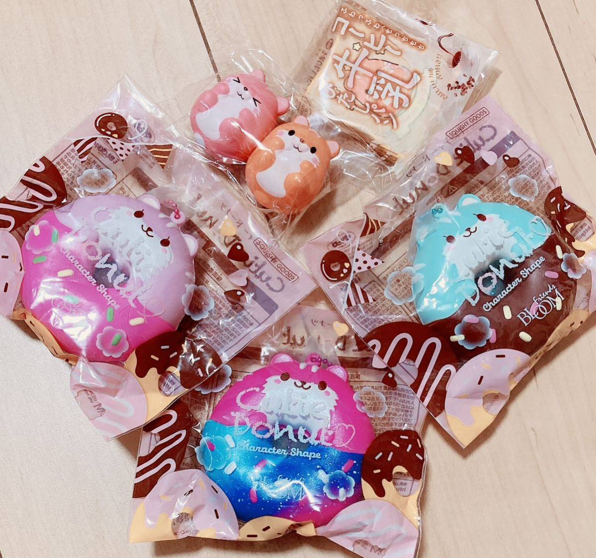 【匿名配送】BLOOM 大きめスクイーズ 6点セット【激レア】 新品 限定 bloom ブルーム 6点セット ポムポムハムスター 牛乳