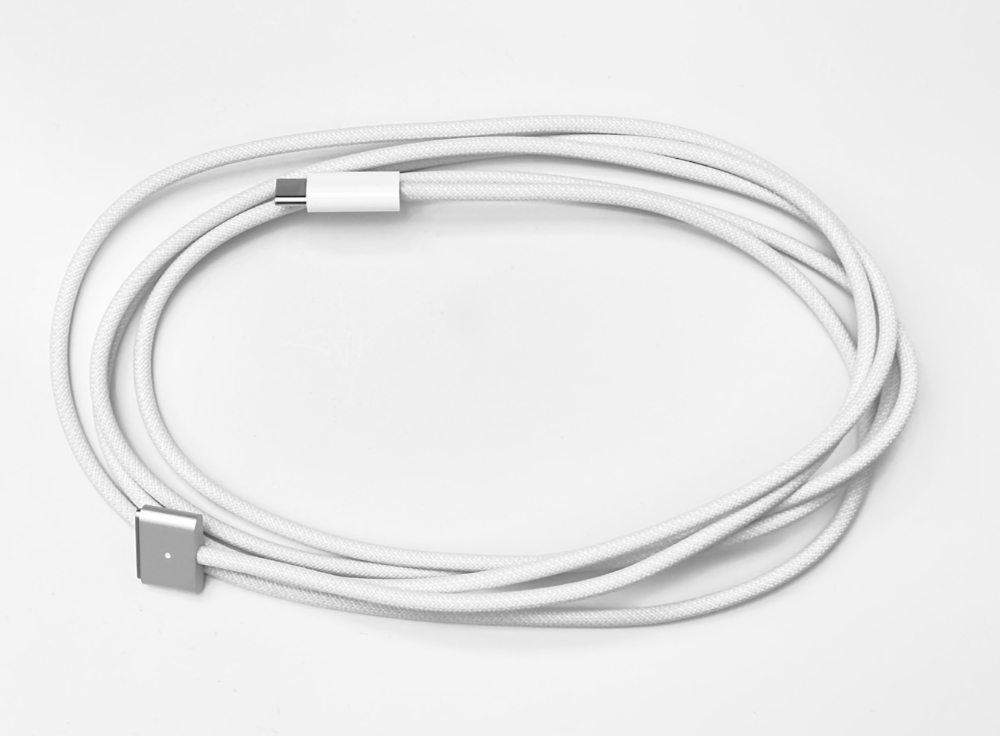 Apple USB-C - MagSafe 3 ケーブル MLYV3FE/A (Macbook pro 16 14 Air m2 140w 96w  67w 61w 87w 充電器 ACアダプタ