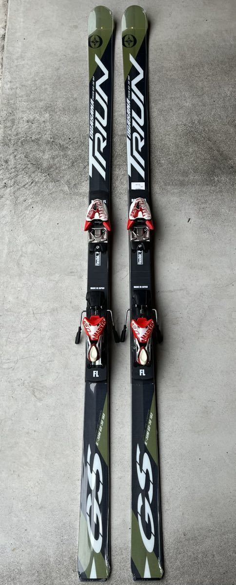新品 未使用品】オガサカ(OGASAKA) TRIUN (トライアン) GS-30 スキー板
