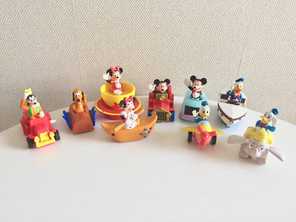  Disney toy * Mickey Mouse * Minnie Mouse * Donald Duck * Goofy 