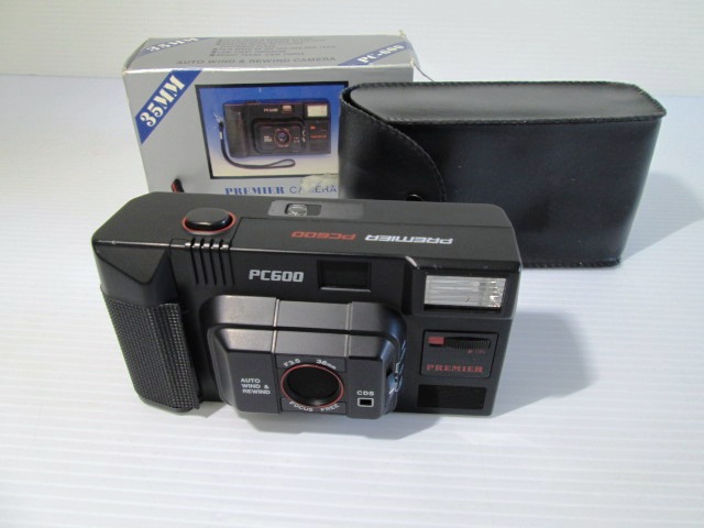 PREMIER　コンパクトカメラ　フィルム　PC-600　ソフトケースあり　（訳あり品）