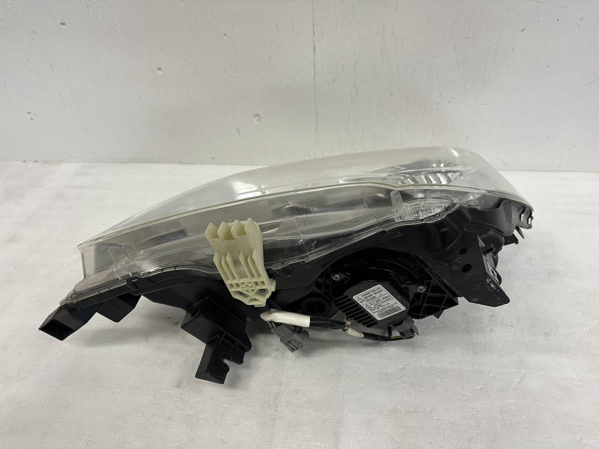 5F28 セレナ C26 前期 純正 HID ヘッドライト 左 ASSY KOITO 100-23097の画像9