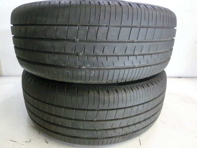 C-954 深溝 中古タイヤ ダンロップ VEURO VE304 215/55R17 94V (2本)_画像1