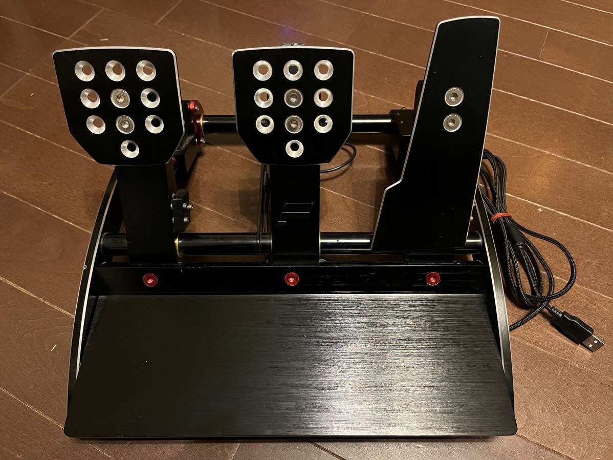 FANATEC ClubSport Pedals V3 ダンパー付 入園入学祝い 50.0%OFF www