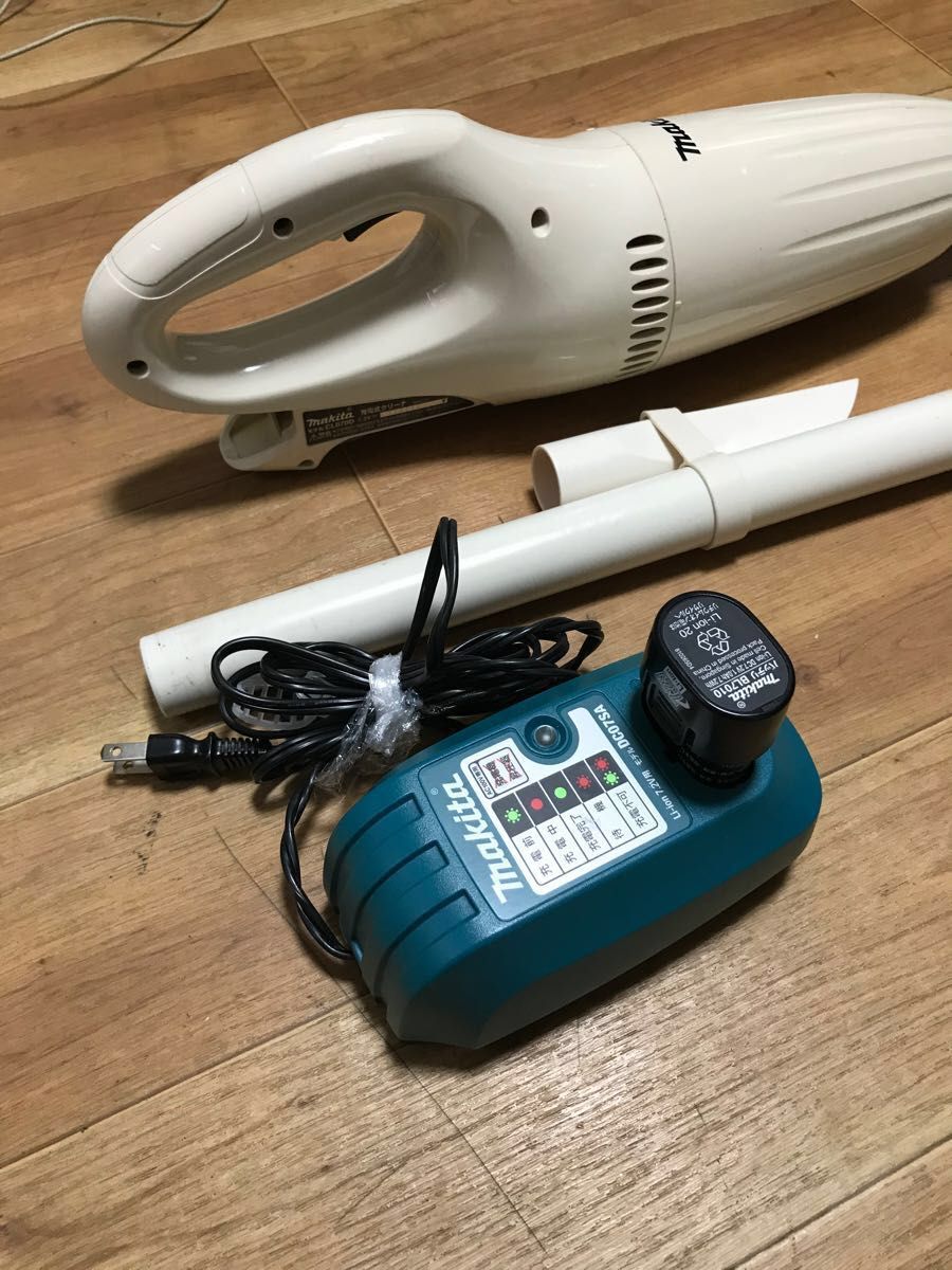 送料無料 激安 お買い得 キ゛フト マキタ 掃除機 CL070D i9tmg.com.br