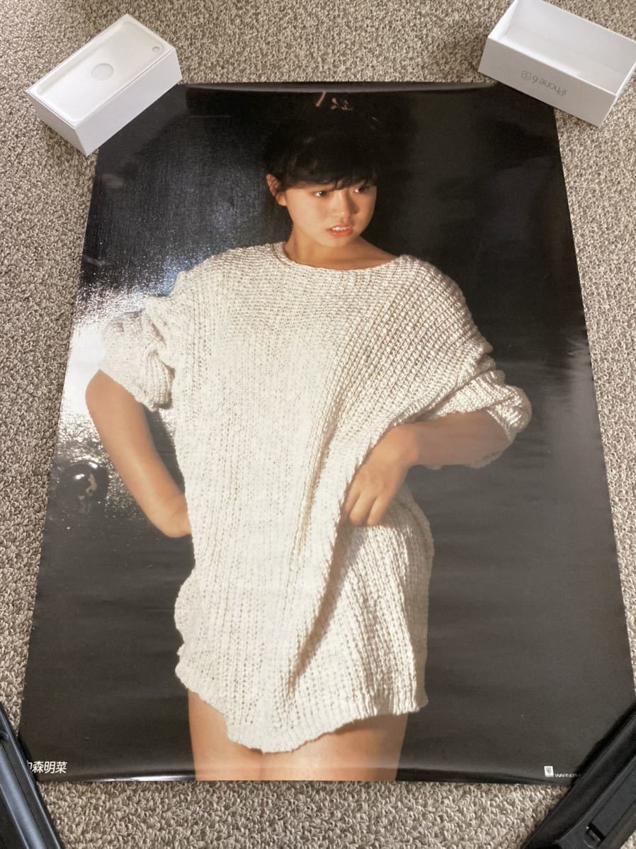  beautiful goods not for sale Nakamori Akina B2 poster .. rare Showa Retro B2 size that time thing Showa Retro poster NAKAMORI AKINA B2 size white knitted 