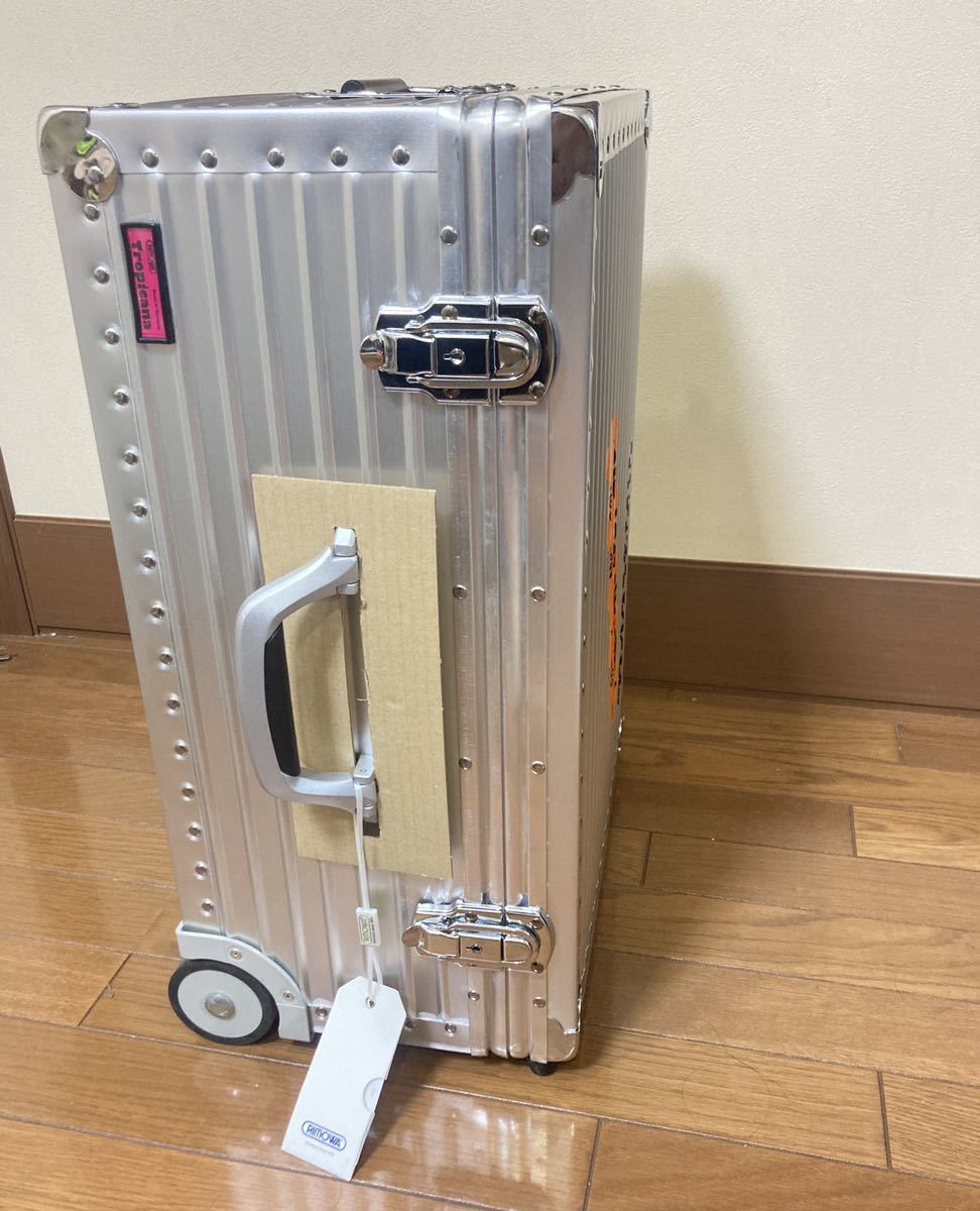 ですが シリーズ最大容量 未使用 RIMOWA TROPICANA リモワ