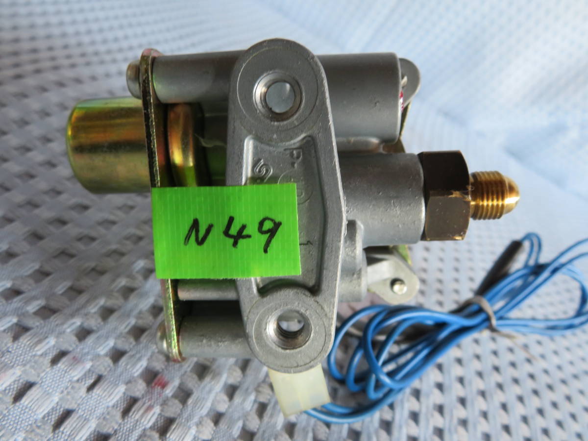 N49電磁ポンプVSE36-15(F2) ジャンク品 灯油ボイラー 中古品 N49電磁ポンプVSE36-15(F2) ジャンク品 灯油ボイラー 中古品