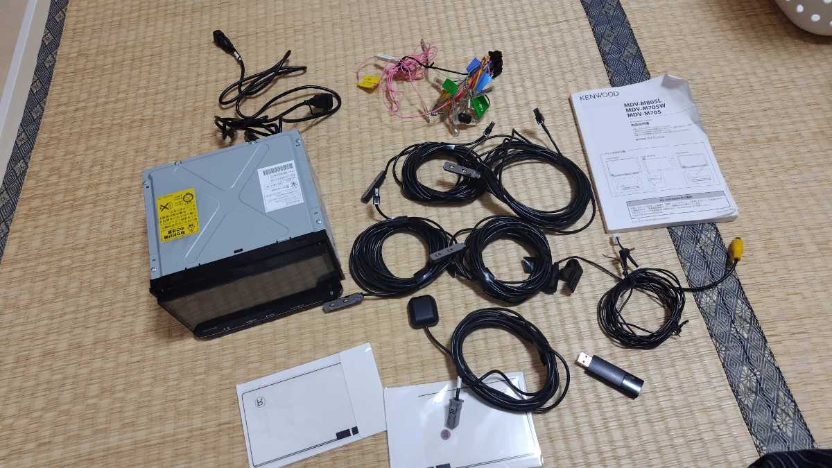 最も人気商品 KENWOOD ケンウッド カーナビ MDV-M705 更新