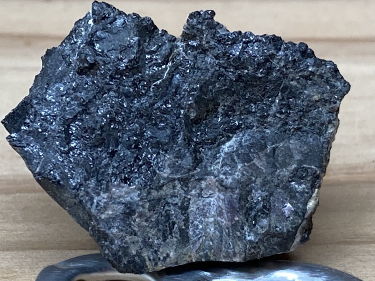 クロム鉄鉱と菫泥石 福岡県龍王山産 ミニサイズの画像3