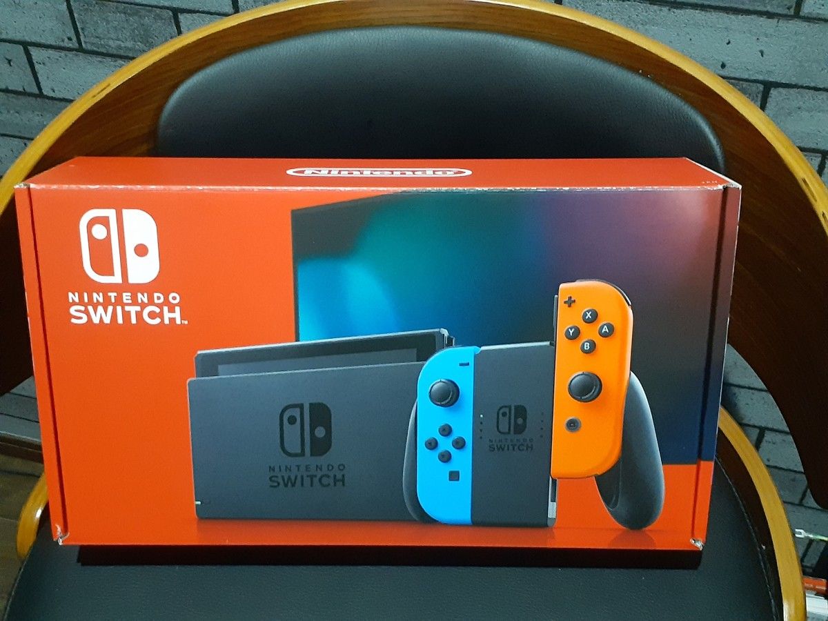 準美品】Nintendo Switch 本体 バッテリー強化版 ニンテンドースイッチ