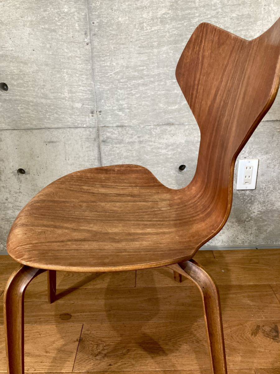 Fritz Hansen(フリッツ・ハンセン) グランプリチェア チーク材 Arne