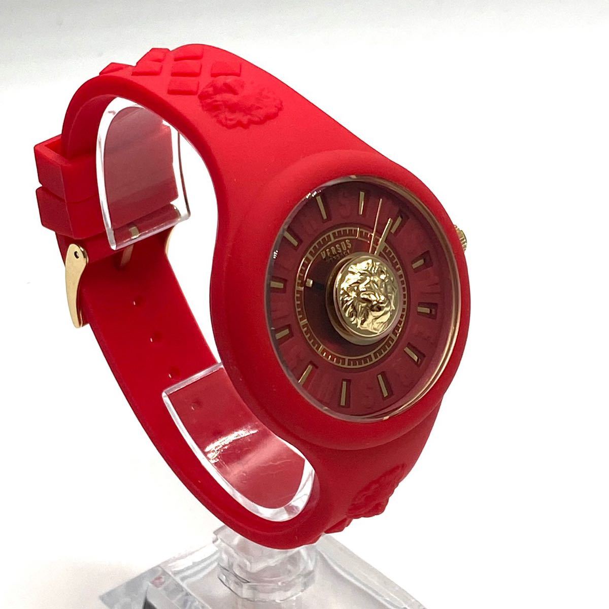 SALE/82%OFF】 海外限定品 シンプルな美しさ ヴェルサス ヴェルサーチ