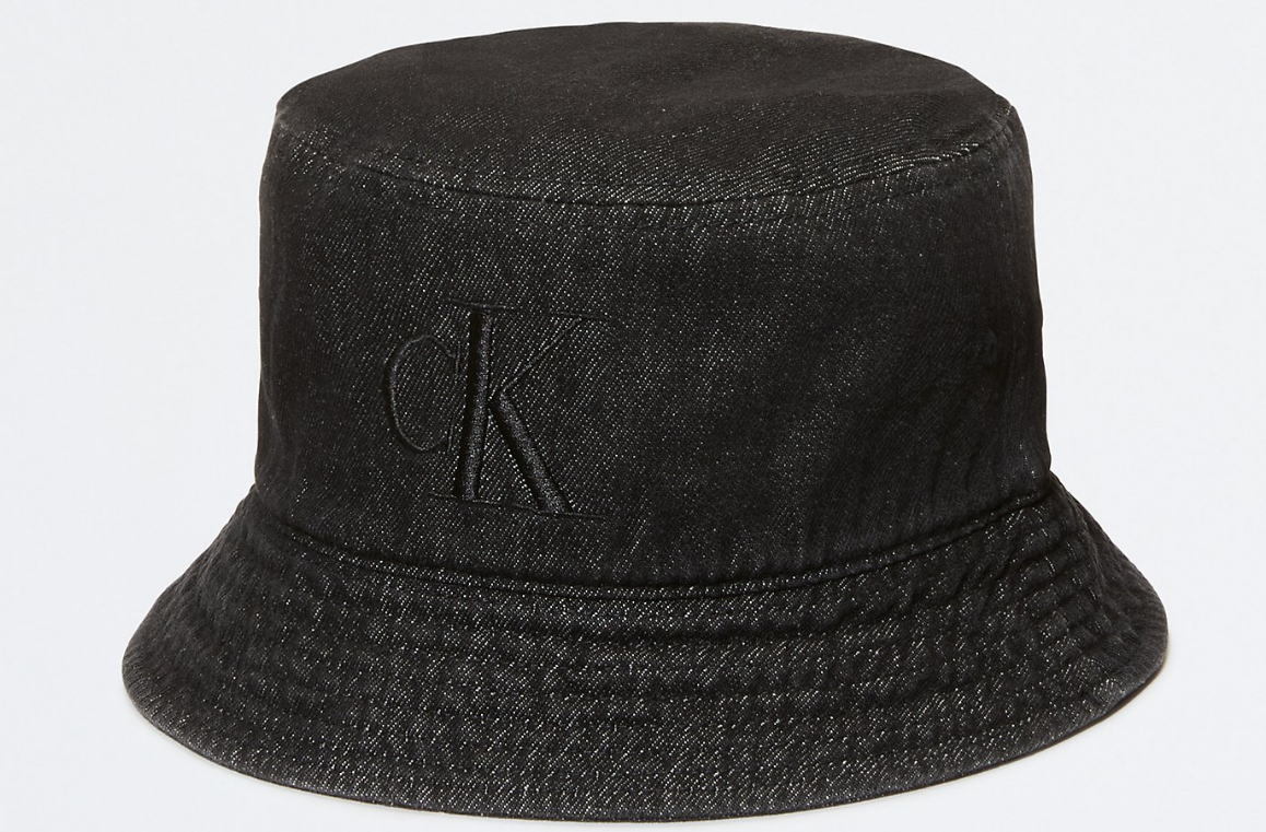 日本未発売　直営　Calvin Klein Washed Denim Embroidered Logo Bucket Hat　本物をお届け！