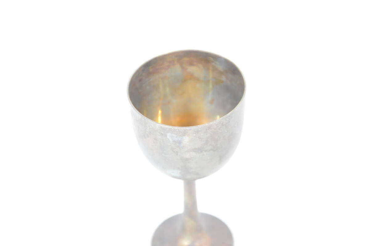 昭和期 ビンテージ 銀盃 銀杯 二杯 直径4.5cm 高さ8.5cm 経年の物にしか出ない味わいの銀杯です。 HTF502_画像7