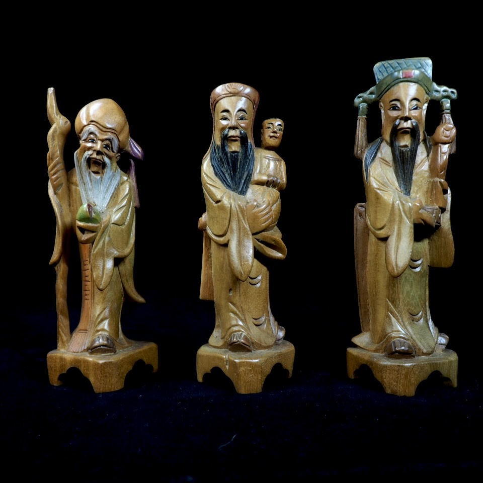 中国古玩 中国仙人図木彫 3体 置物 幅4cm 奥行き4cm 高さ16cm　 HTF502