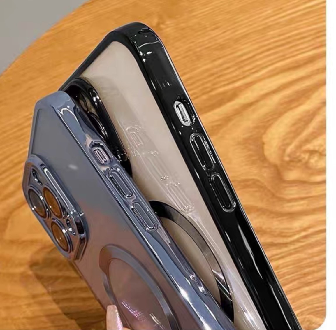 iPhone 14 PRO (6.1 дюймовый ) Magsafe соответствует электрический металлизированный ударопрочный . кейс черный B1