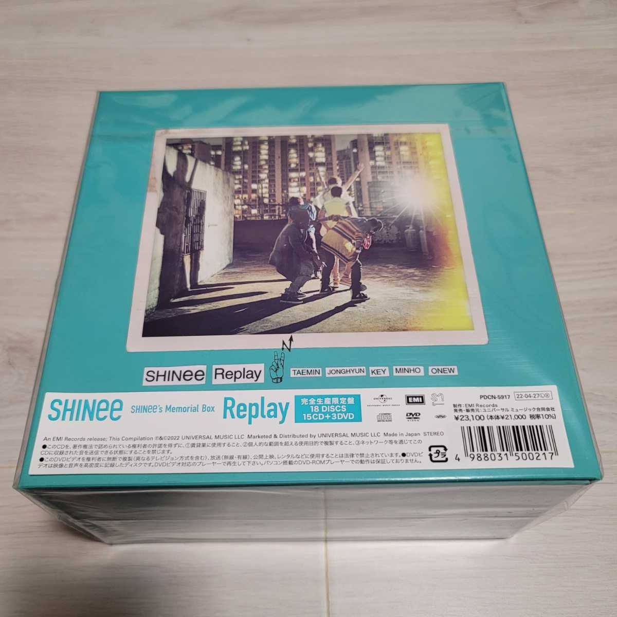 SHINee's Memorial Box replay 完全生産限定盤 18CD+3DVDセット|Yahoo