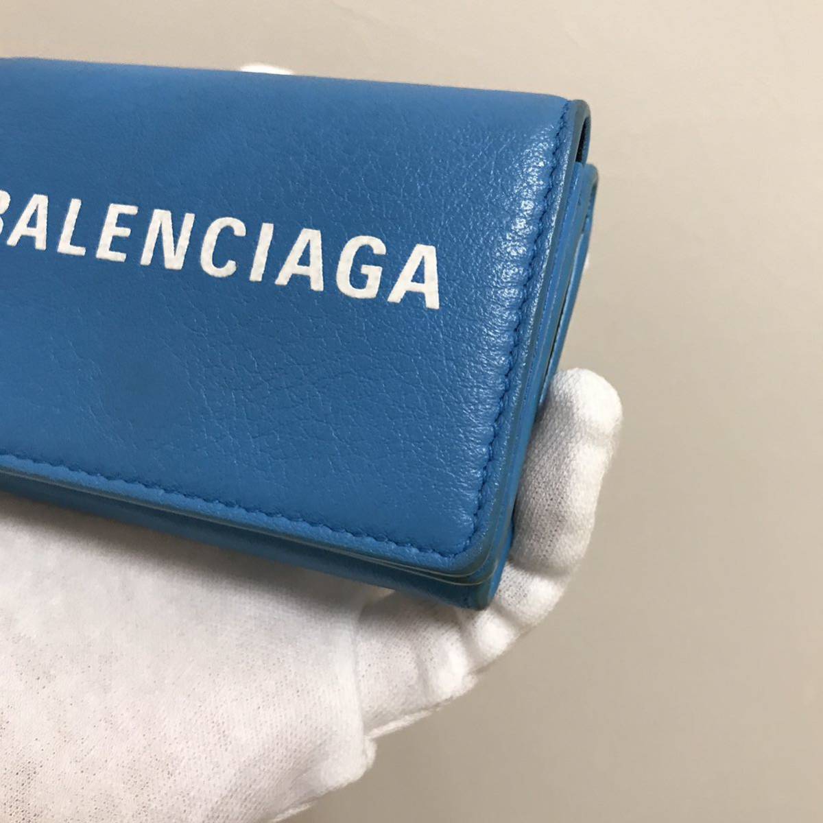バレンシア 美品 BALENCIAGA バレンシアガ エブリデイ ペーパーミニウォレット ミニ財布 三つ折り財布 水色 いました 