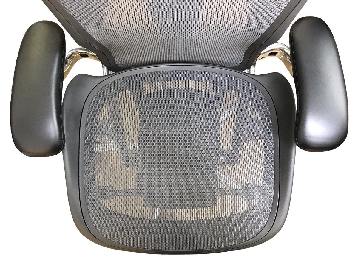 【美品】Herman Miller ハーマンミラー アーロンチェア リマスタード フル装備 ポリッシュドアルミニウム サイズB レザーアーム 店頭引取可_画像7
