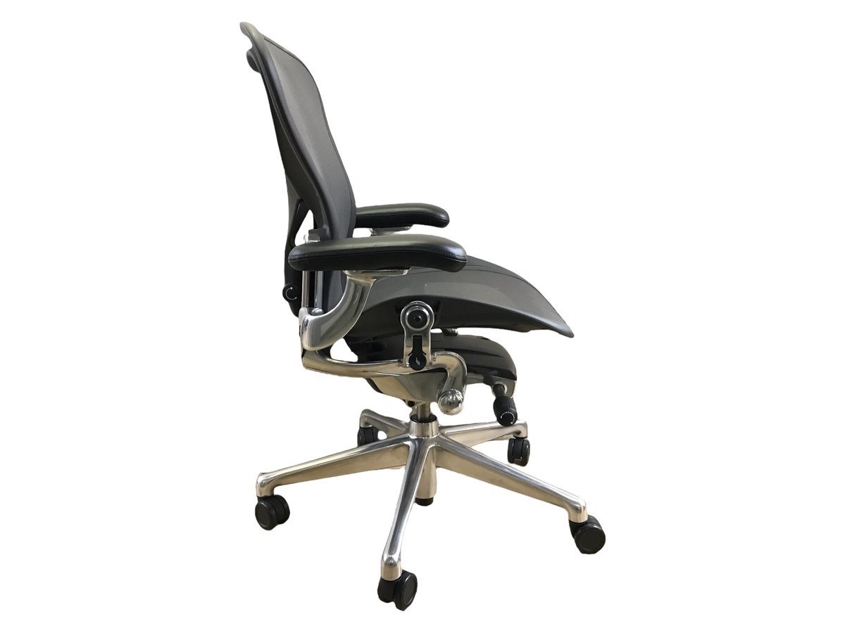 【美品】Herman Miller ハーマンミラー アーロンチェア リマスタード フル装備 ポリッシュドアルミニウム サイズB レザーアーム 店頭引取可_画像5