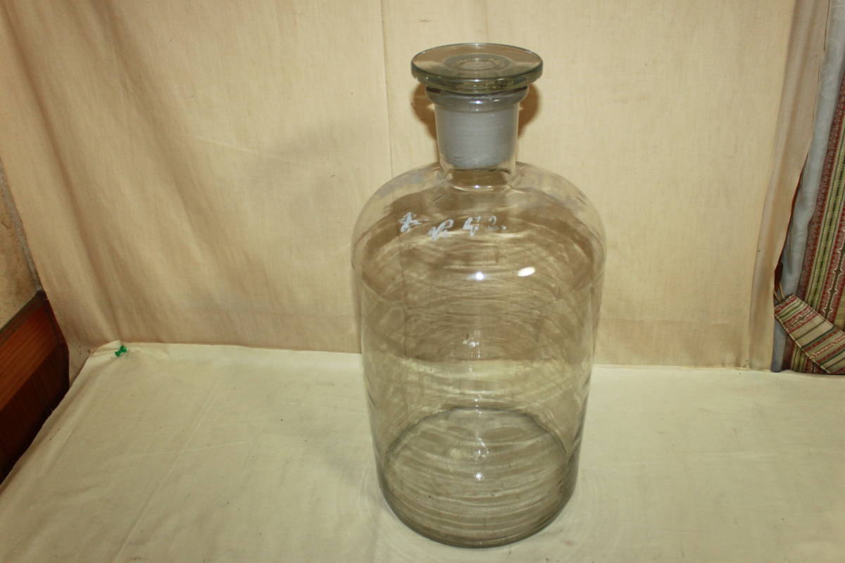 ●レトロ 気泡たっぷりの古いガラス瓶 ラムネ色◇収納/ビン_画像4