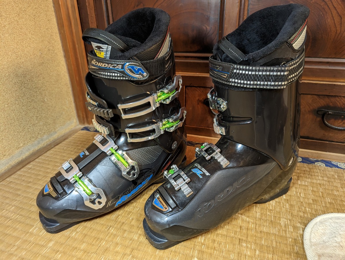 今季ブランド NORDICA スキー靴 SL CRUISE 中古 29.5 ~ 29.0 NF5 29.0