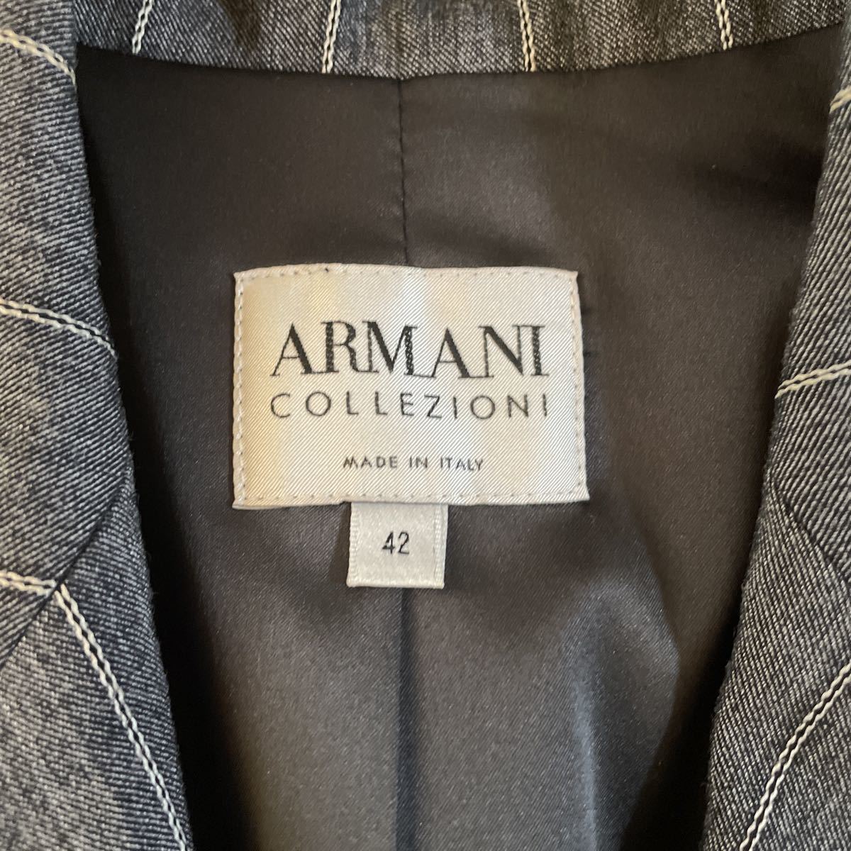 アルマーニ ARMANI COLLEZIONI テーラードジャケット サイズ42 グレーストライプの画像2