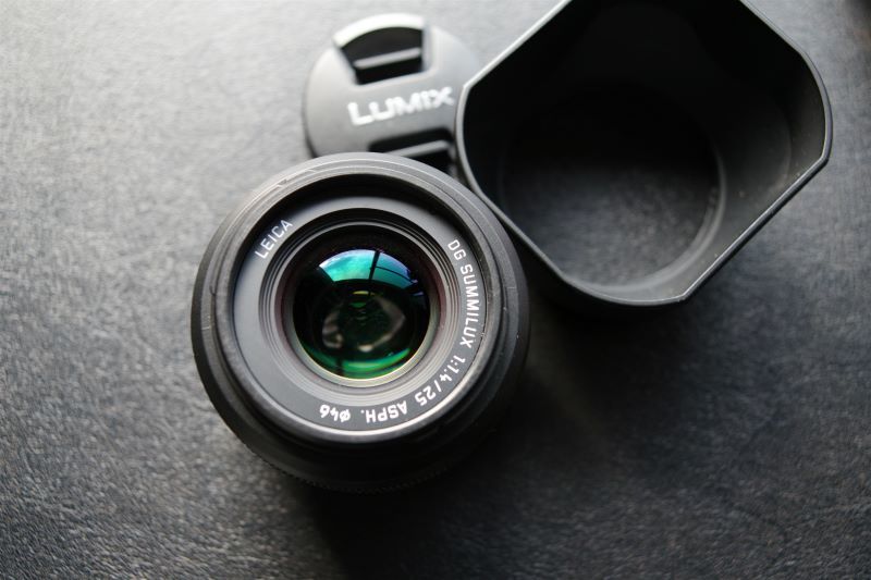美品 パナソニック LEICA DG SUMMILUX 25mm/F1 4 ASPH レンズ 美品 パナソニック LEICA DG SUMMILUX 25mm/F1 4 ASPH レンズ